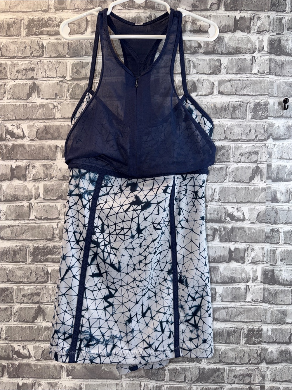 Lululemon Navy Mesh Racerback Athletic top with Geometric Print